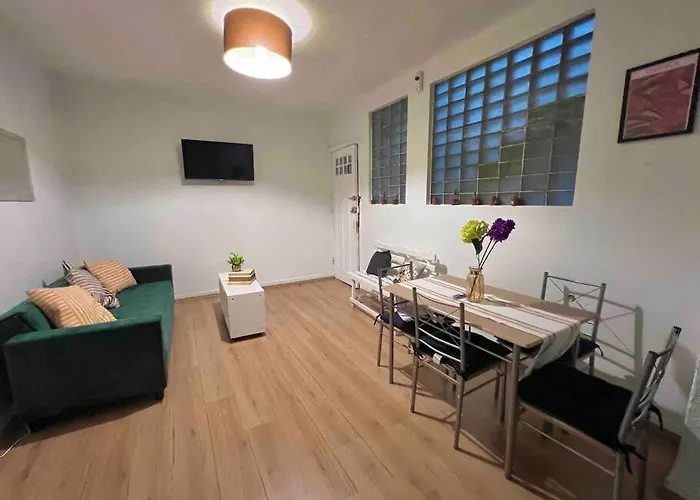 Departamento En Juan Escutia Condesa Apartment